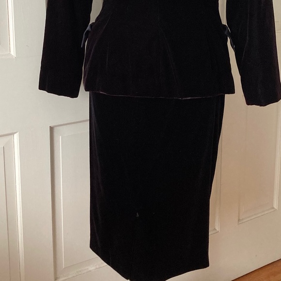 Vintage 90's Black Velvet Suit by Depeche Mode - Picture 6 of 12